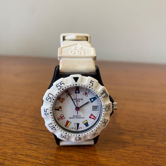 Rare Vintage Mens Gruen "Flag" Diving Watch - Picture 2 of 11